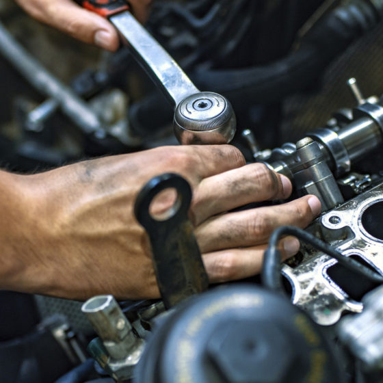 MÉCANICIEN DE MAINTENANCE VÉHICULES UTILITAIRES ET INDUSTRIELS