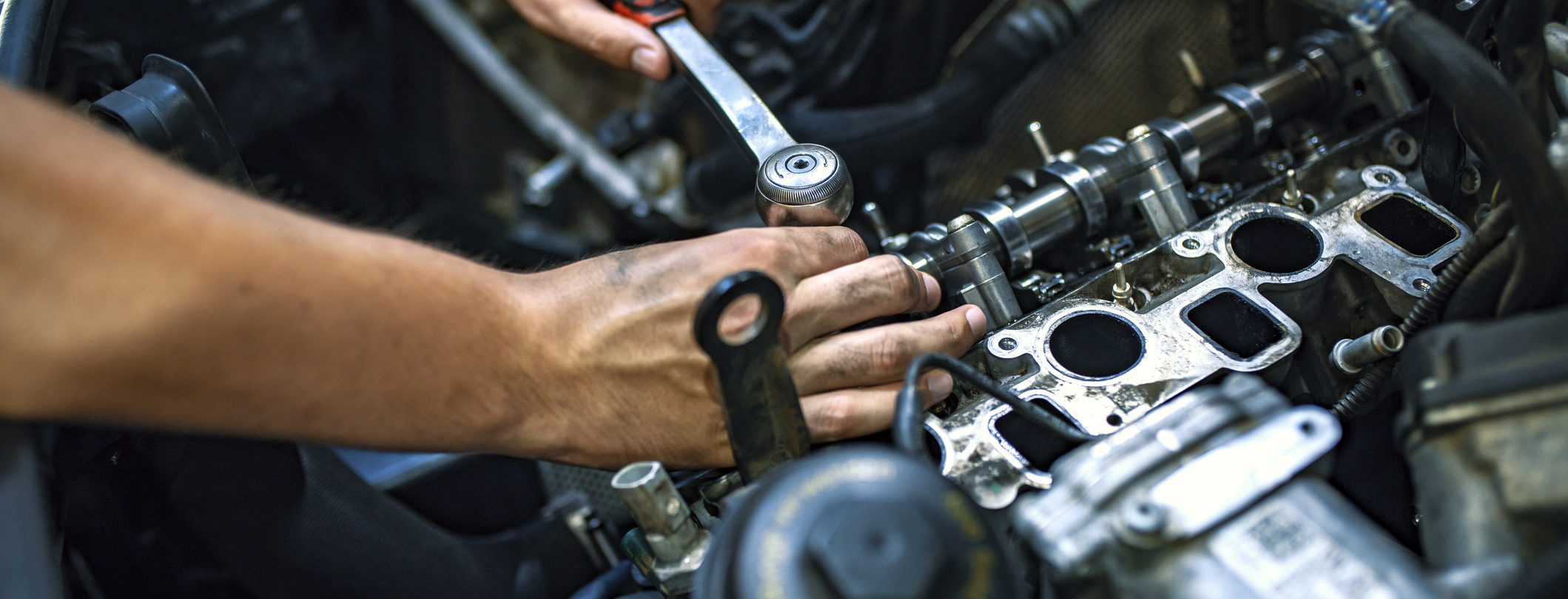 MÉCANICIEN DE MAINTENANCE VÉHICULES UTILITAIRES ET INDUSTRIELS