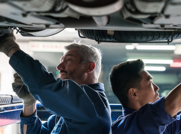 MÉCANICIEN DE MAINTENANCE VÉHICULES UTILITAIRES ET INDUSTRIELS