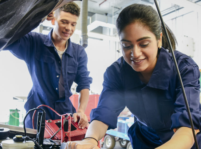 BAC PRO MAINTENANCE DES VÉHICULES