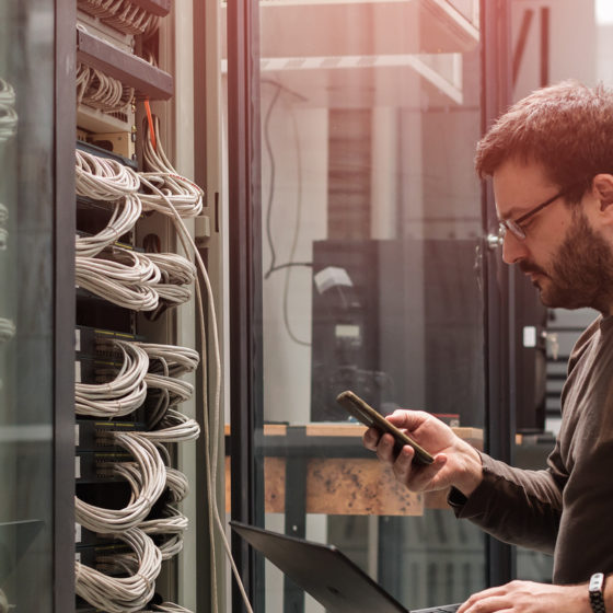 TECHNICIEN SUPÉRIEUR SYSTÈMES ET RÉSEAUX